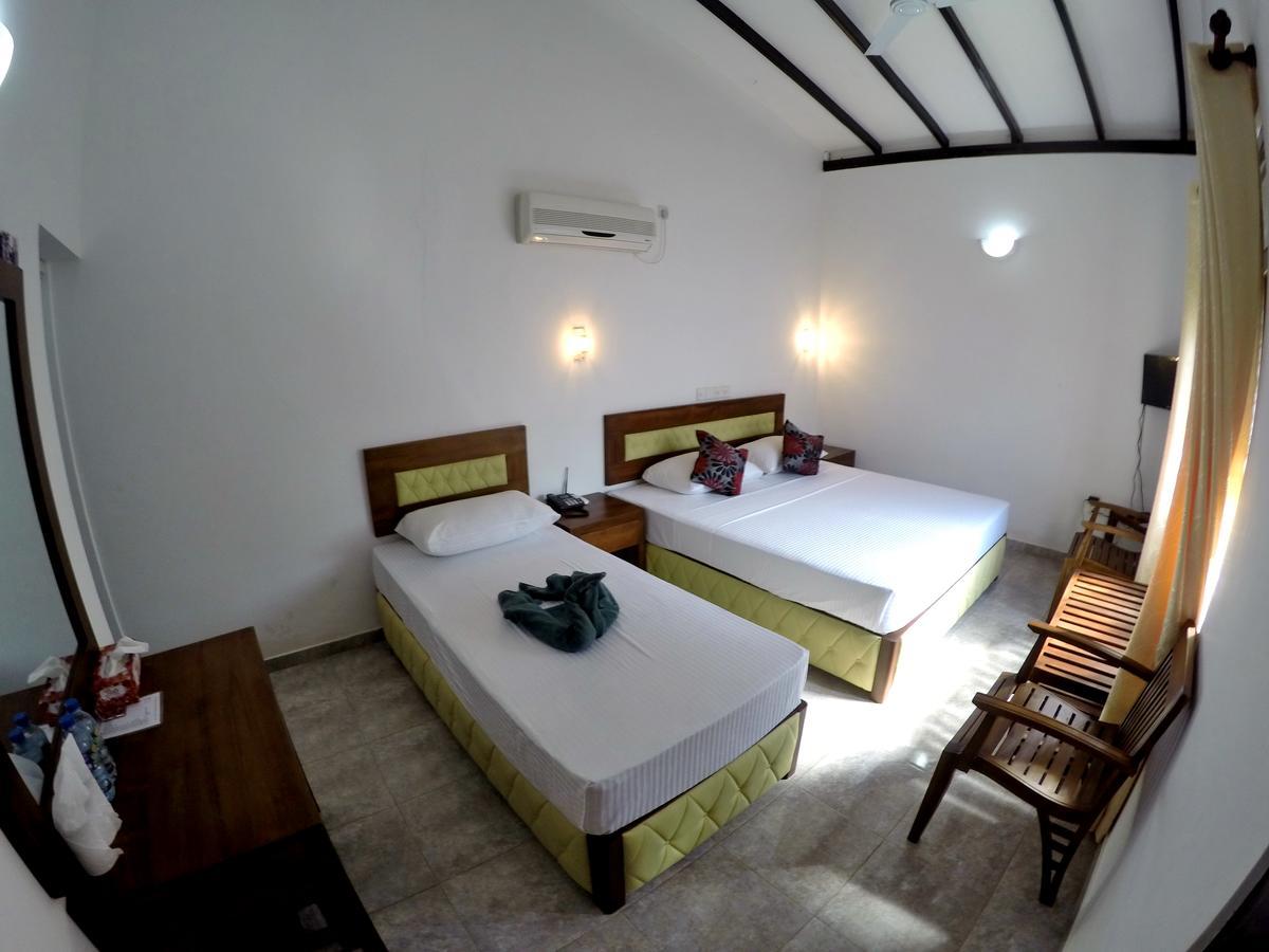Ramon Beach Resort Ambalangoda  Eksteriør bilde