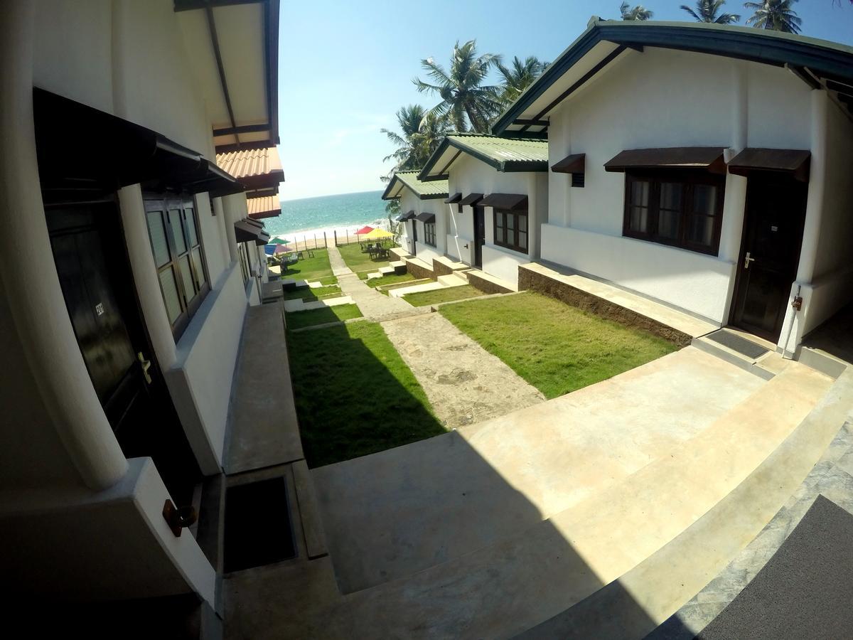 Ramon Beach Resort Ambalangoda  Eksteriør bilde