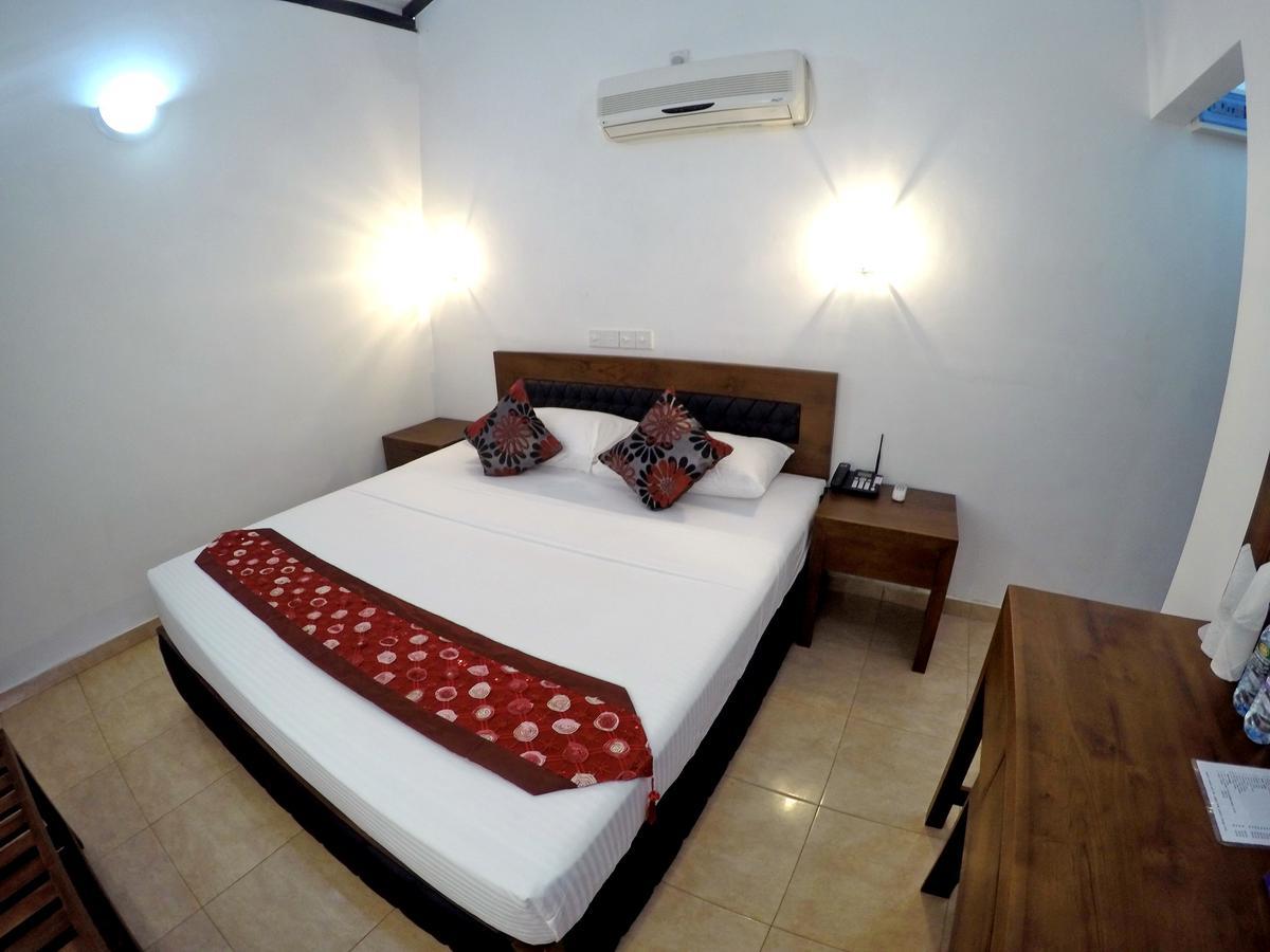 Ramon Beach Resort Ambalangoda  Eksteriør bilde
