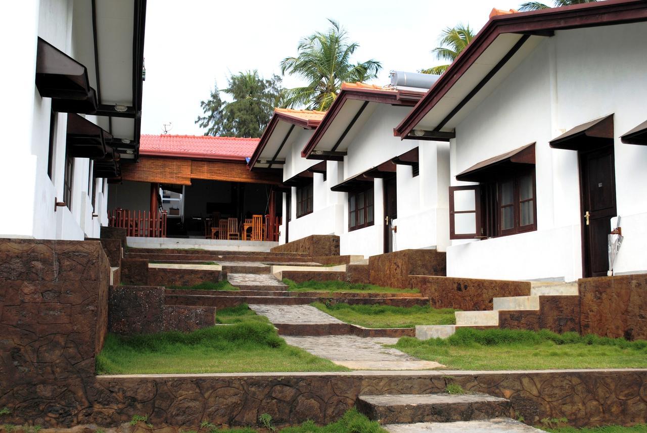 Ramon Beach Resort Ambalangoda  Eksteriør bilde