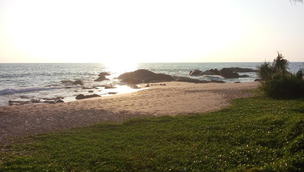 Ramon Beach Resort Ambalangoda  Eksteriør bilde
